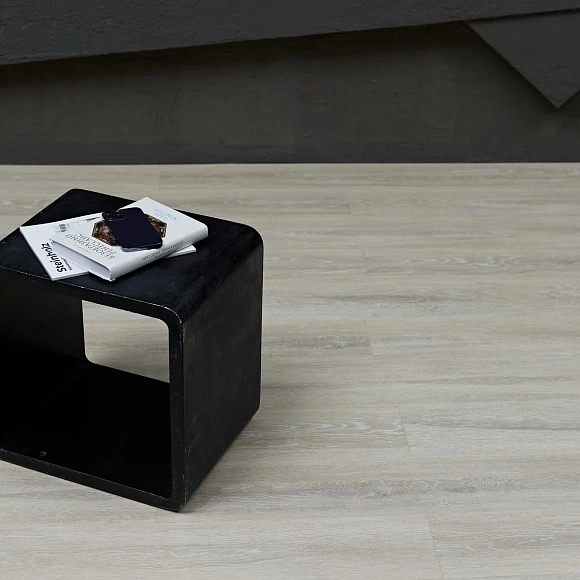 Каменный ламинат SPC Steinholz Ландскрон STH005 Серый 1220x180 мм