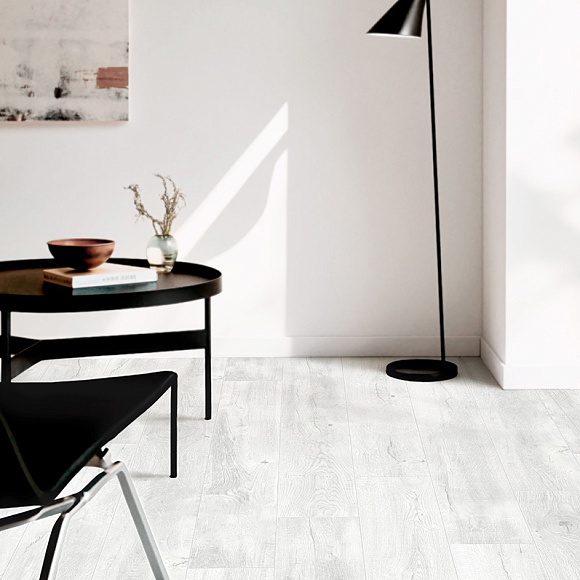 Ламинат Pergo Uppsala pro L1249-08594 Дуб Молочный (1,596 м2)