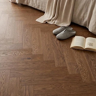 Паркетная доска Английская елка AUSWOOD OAK LAZARO. Размер 600х125х12 мм (1.5) Паркетная доска Английская елка AUSWOOD OAK LAZARO. Размер 600х125х12 мм (1.5)