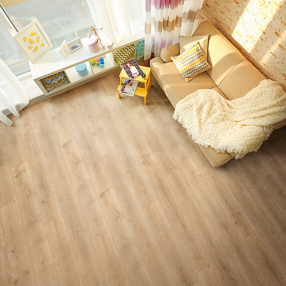 Ламинат Tarkett Taiga Первая Уральская Дуб бежевый