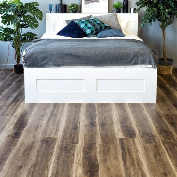 Кварцвиниловая плитка Alpine Floor клеевая Easy Line Орех Светлый ECO 3-12 1219,2×184,15×3