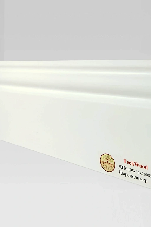 Плинтус Teckwood Белый ДП6 95х14 крепление на клипсу