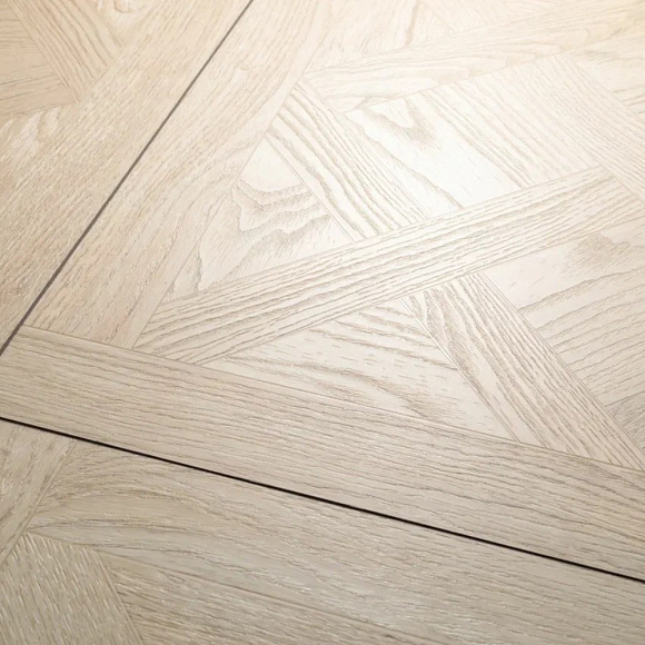 Кварцвиниловый SPC ламинат Aquafloor Versailles AF7002VS 600×600×7