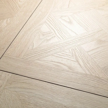 Кварцвиниловый SPC ламинат Aquafloor Versailles AF7002VS 600×600×7