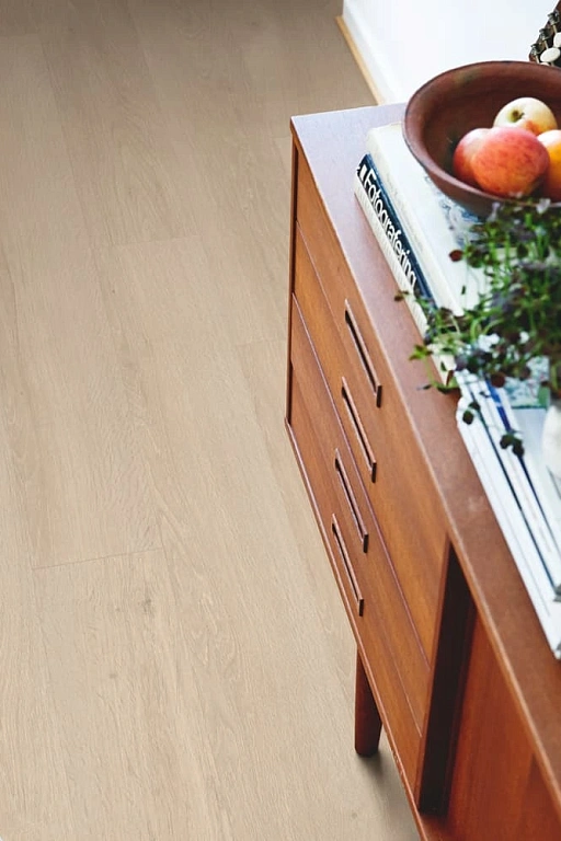 Виниловый пол Pergo Modern Plank Optimum Glue Дуб Светло-Бежевый