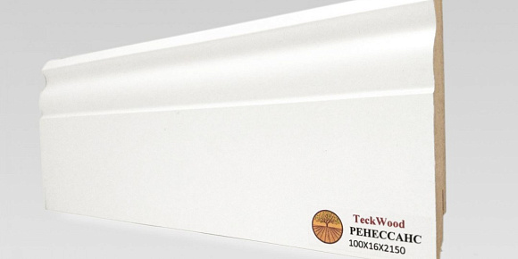 Плинтус Teckwood Белый Ренессанс