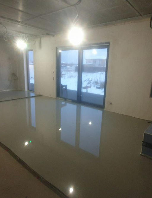 Устройство наливного пола 130 м2 заг. Дом Ленинградская обл.