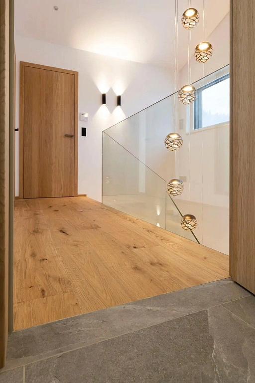 Паркетная 3-х слойная доска Haven Loft 10 Дуб Церматт. Размер 2200х260x15 мм (3.432)