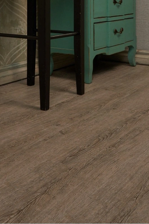 SPC ламинат Vinilam Ceramo Wood Дуб Шале
