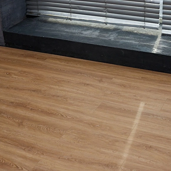 Каменный ламинат SPC Steinholz Трацберг STH013 Золотисто-коричневый 1220x180 мм