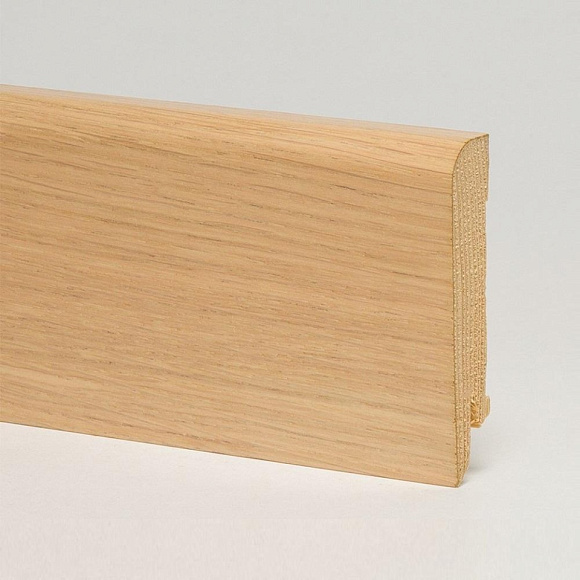 Плинтус Pedross Дуб беленый 70 х 15 мм шпонированный