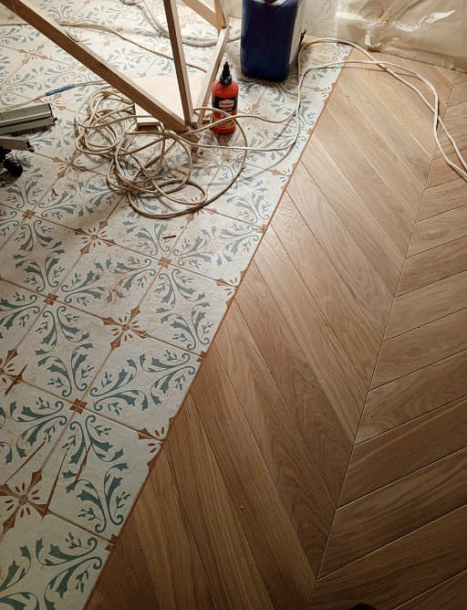 Квартира 120м2 г. Санкт-Петребург Инженерная доска Фр. ёлка Haven