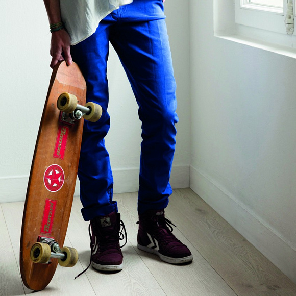 Ламинат Alloc Original Дуб Светлый 08531. Размер 1207х198х11мм (1.912)