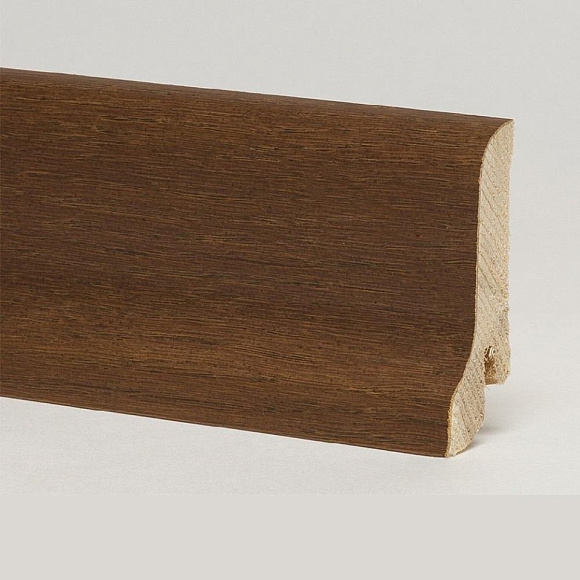 Плинтус Pedross Дуб Авалон 60 х 22 мм шпонированный