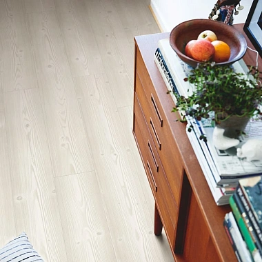 Виниловый пол Pergo Modern Plank Optimum Glue Скандинавская Белая Сосна Виниловый пол Pergo Modern Plank Optimum Glue Скандинавская Белая Сосна