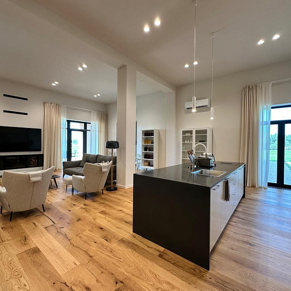 Паркетная 3-х слойная доска Haven Loft 11 Дуб Церматт. Размер 2200х220x14 мм (2.888)