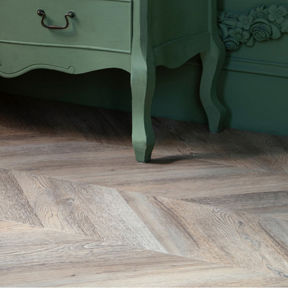 Виниловый пол Vinilam Parquet Chevron Шеврон Шампань