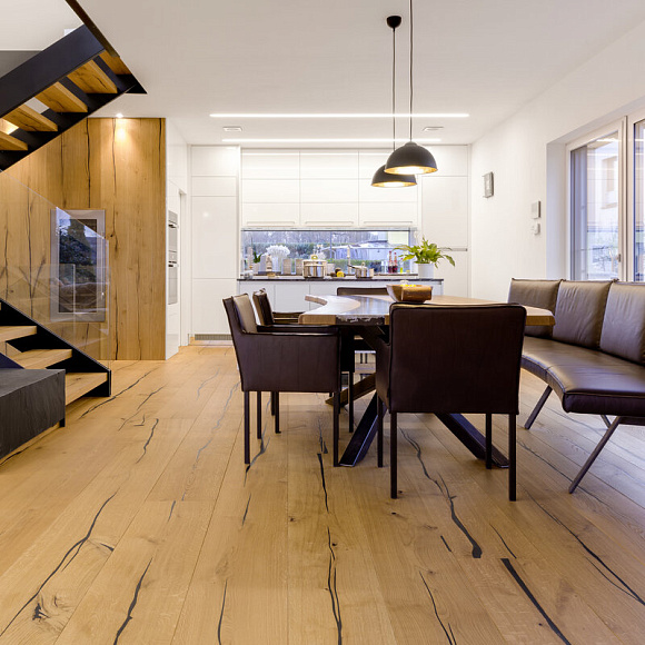 Инженерная 3-х слойная доска HAVEN Тайгер Дуб N1 Рустик. Размер 1600-2400х185х16 мм.