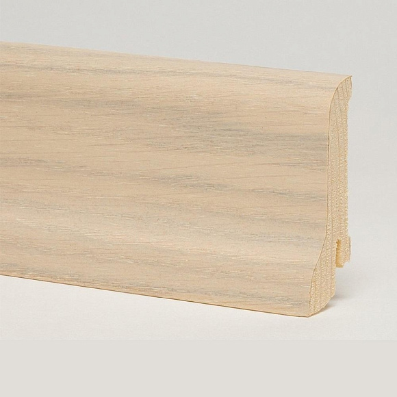 Плинтус Pedross Дуб Арктика 60 х 22 мм шпонированный